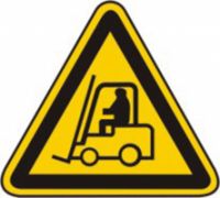 Warnschild vor Flurförderzeuge nach DIN EN ISO 7010